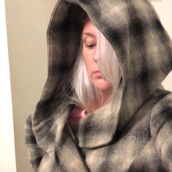 Wool plaid single breasted pea coat - Picture 8 of 8